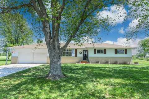 8810 S Coats Road, Glasford, IL 61533