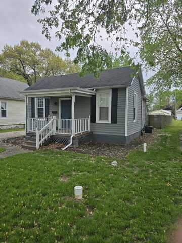 539 8th Street, Lincoln, IL 62656