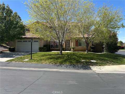 41053 Knoll Drive, Palmdale, CA 93551
