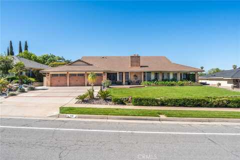618 E Sunset Drive N, Redlands, CA 92373