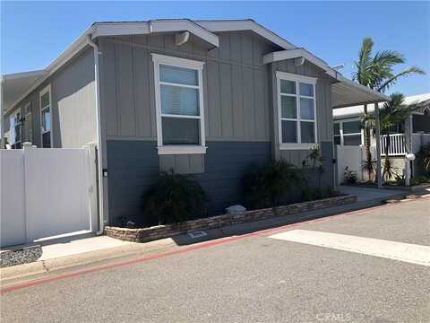 4901 Green River Road, Corona, CA 92878
