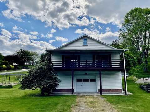 303 Morgantown Street, Kingwood, WV 26537