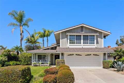 11 Calle Adobe, Rancho Santa Margarita, CA 92688