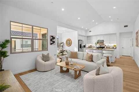 154 Canvas, Irvine, CA 92620