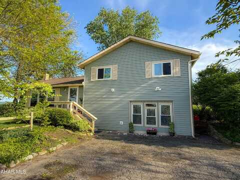 162 Hill Top Heights, Bedford, PA 15522