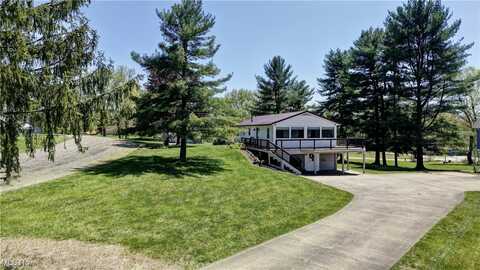 7795 Buckhorn Cove, Millersburg, OH 44654
