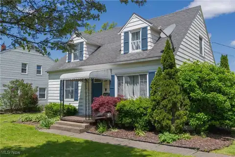 1907 Byrd Avenue, Cuyahoga Falls, OH 44223