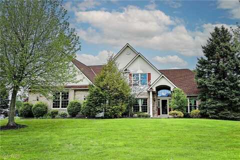 4850 Valleybrook Drive, Brecksville, OH 44141