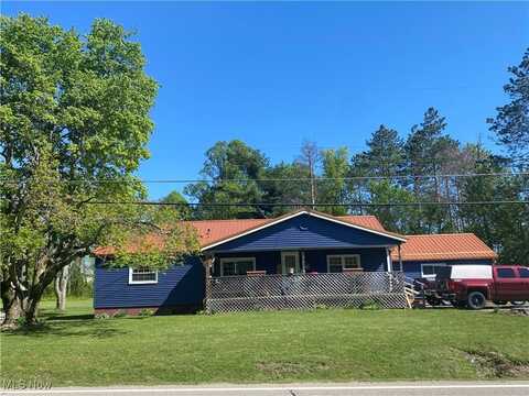 3395 Adamsville Rd, Zanesville, OH 43701