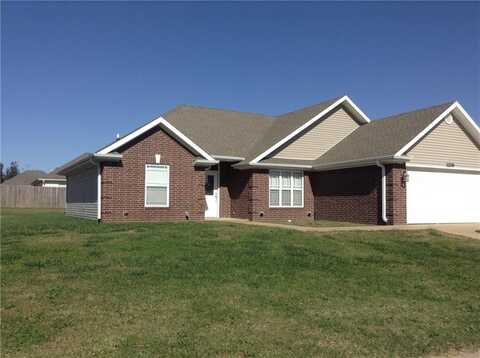 1209 E Jim Mcvay ST, Siloam Springs, AR 72761
