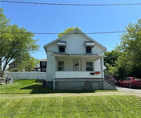 324 Williams Court, Girard, OH 44420
