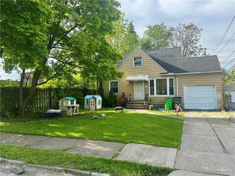 13008 Christine Avenue, Garfield Heights, OH 44105