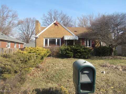 1329 E Perkins Avenue, Sandusky, OH 44870