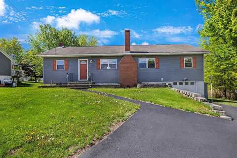 67 Picnic Woods Road, Lloyd, NY 12515