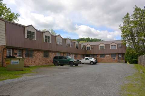 356 E 7th Street, Weston, WV 26452