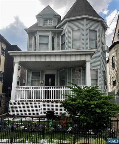 654-656 26th Street, Paterson, NJ 07504