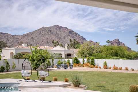 6443 E Malcomb Drive, Paradise Valley, AZ 85253