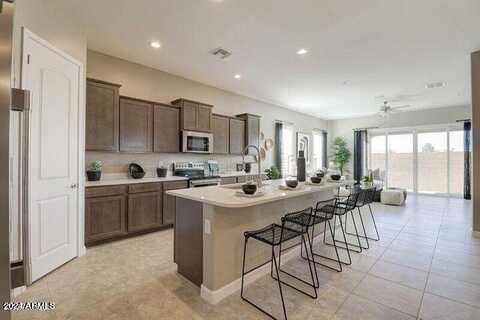 1255 N ARIZONA Avenue, Chandler, AZ 85225