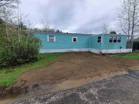 39 Trade Wind Lane, Rochester, NH 03867