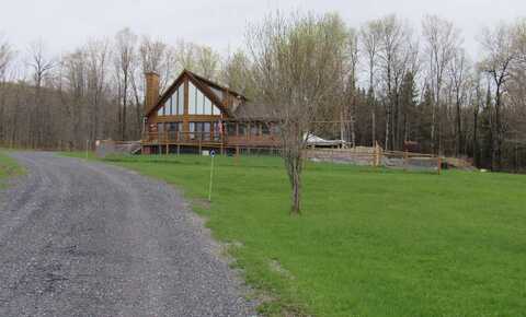 38 Roberts Lane, Barton, VT 05822
