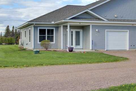 4 Village Court, Grand Isle, VT 05458