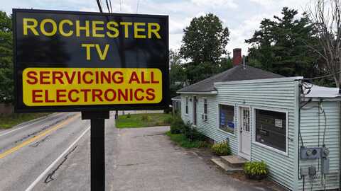 80 Chestnut Hill Road, Rochester, NH 03867
