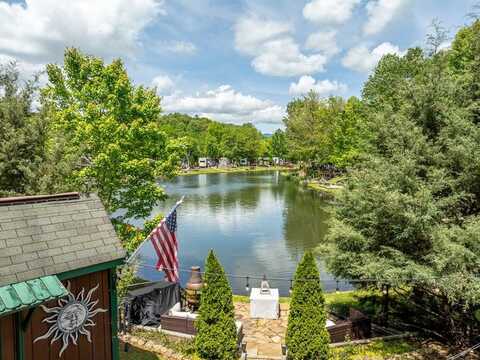 344 Choestoe Falls Circle, Blairsville, GA 30512