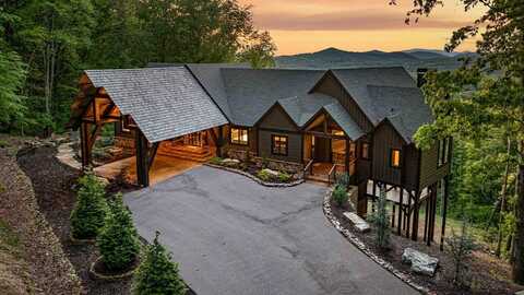 348 Round Top Road, Mineral Bluff, GA 30559