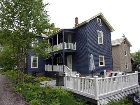 176 High Street, Brattleboro, VT 05301