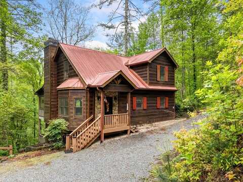 511 Walker Ridge, Ellijay, GA 30540