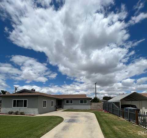 2200 Carol Place, Bakersfield, CA 93304