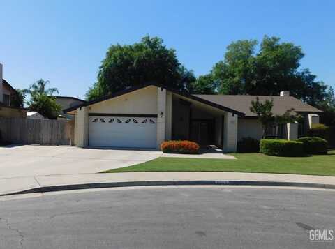 8005 Shetland Drive, Bakersfield, CA 93309