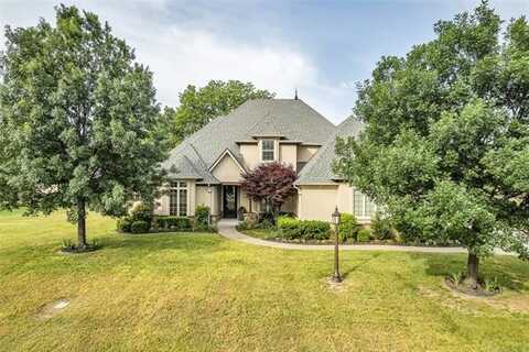 6914 N Garden Stone Lane, Owasso, OK 74055