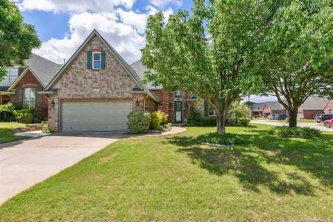 3909 W Utica Street, Broken Arrow, OK 74011
