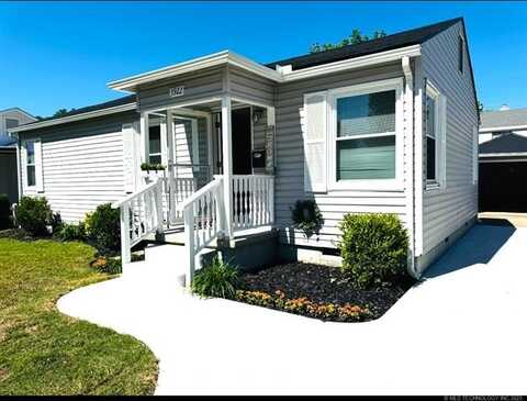 3922 S Norfolk Avenue, Tulsa, OK 74105