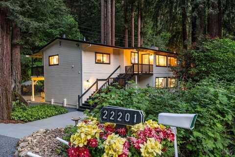 22201 Moscow Road, Monte Rio, CA 95462
