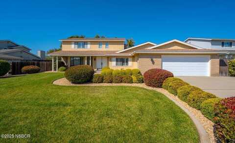 987 Camelot Drive, Santa Maria, CA 93455