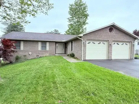 111 W HENDRICKS STREET, BECKLEY, WV 25801