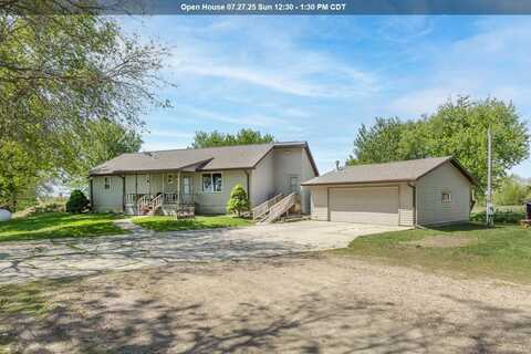 23215 Gum Ave., Onawa, IA 51040