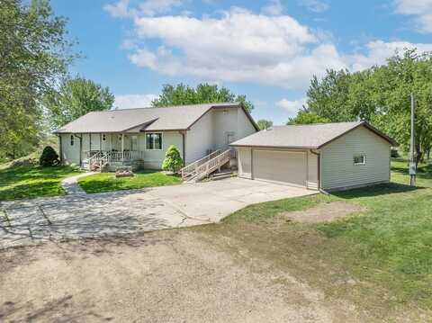 23215 Gum Ave., Onawa, IA 51040