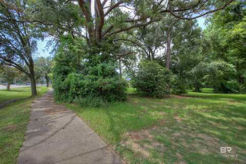 304 Greeno Road, Fairhope, AL 36532