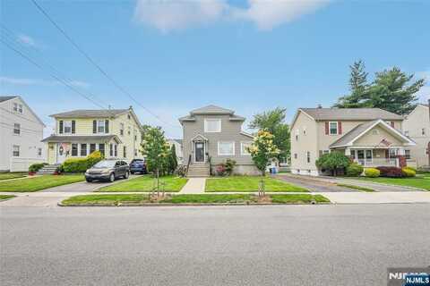 238 Paterson Avenue, Hasbrouck Heights, NJ 07604