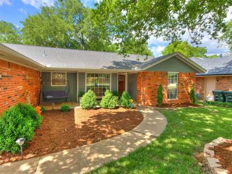 1901 Woodside Drive, Edmond, OK 73013