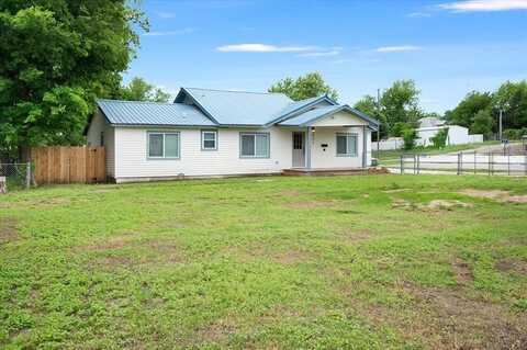 825 W Colorado Avenue, Chickasha, OK 73018