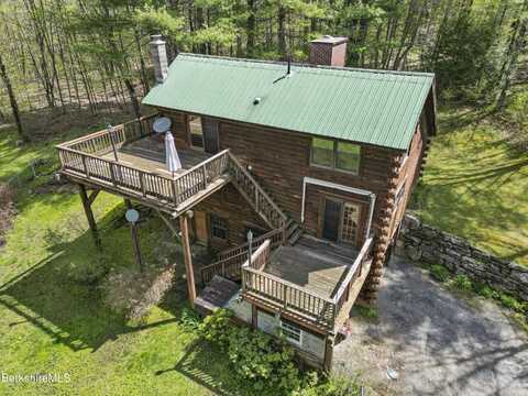189 Cross Place Rd, Washington, MA 01223