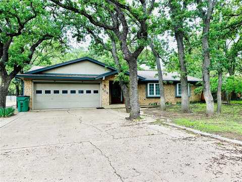 408 Briarwood Drive, Eastland, TX 76448