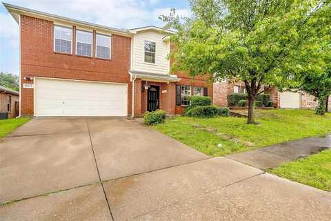 10053 Pronghorn Lane, Fort Worth, TX 76108