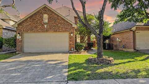 5412 Pecan Creek Circle, Fort Worth, TX 76244