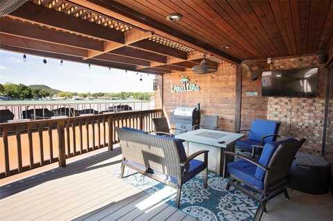 1361 Willow Beach, Leakey, TX 76449
