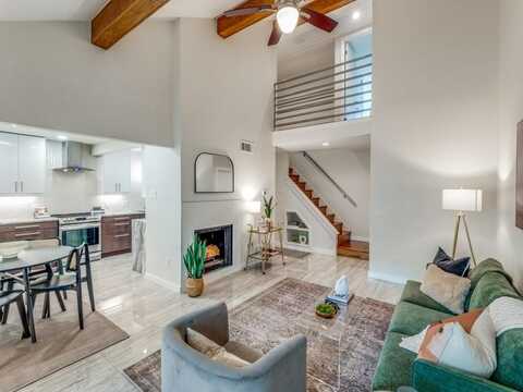 7484 E Northwest Highway, Dallas, TX 75231